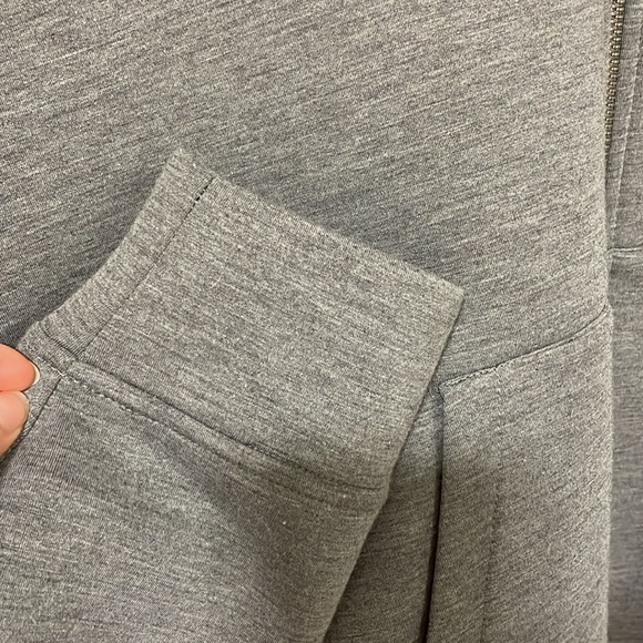 Mango hoodie with dropped shoulders gray size small - Picture 9 of 11